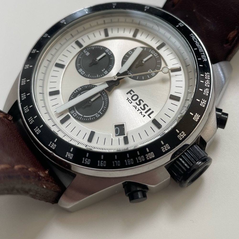 Men’s Fossil watch - used - works perfectly, just needs battery